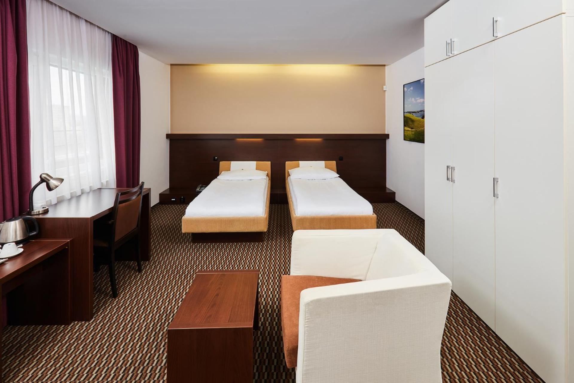 Hotel Rottal Отроковице Экстерьер фото