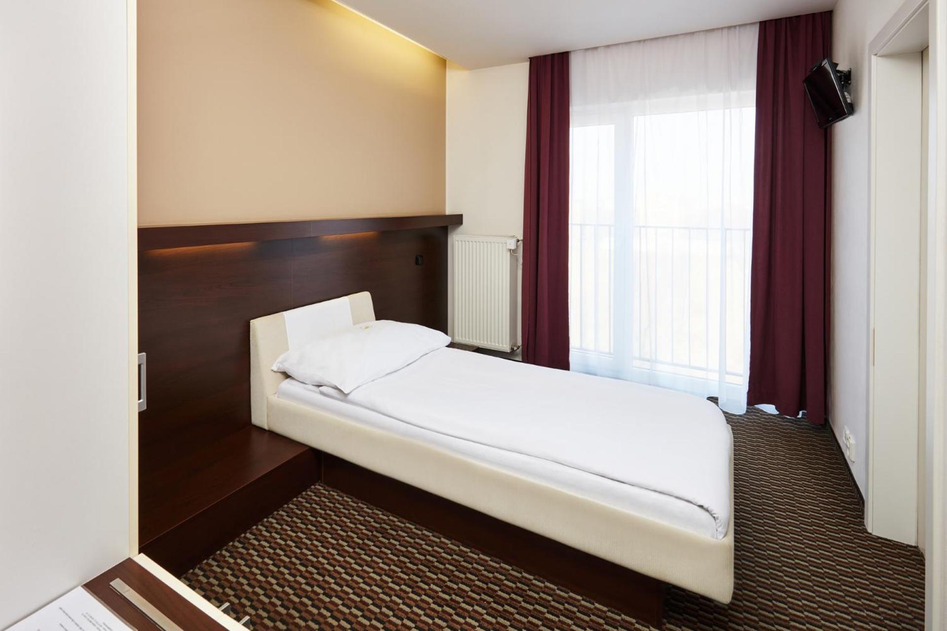 Hotel Rottal Отроковице Экстерьер фото