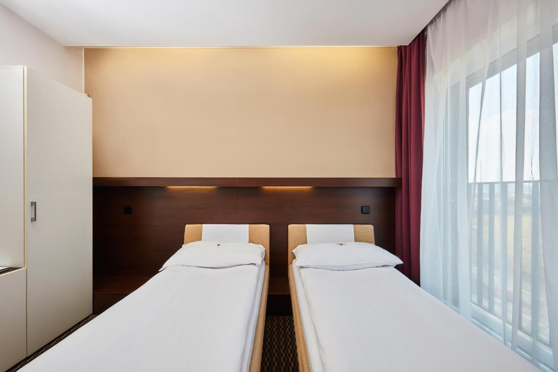 Hotel Rottal Отроковице Экстерьер фото
