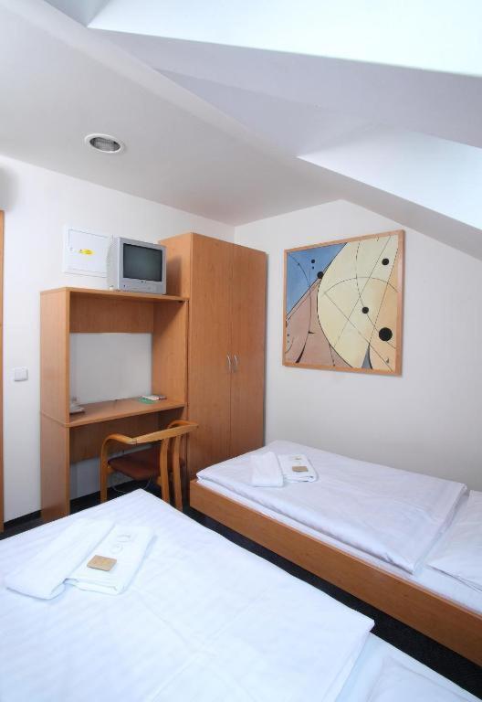 Hotel Rottal Отроковице Экстерьер фото