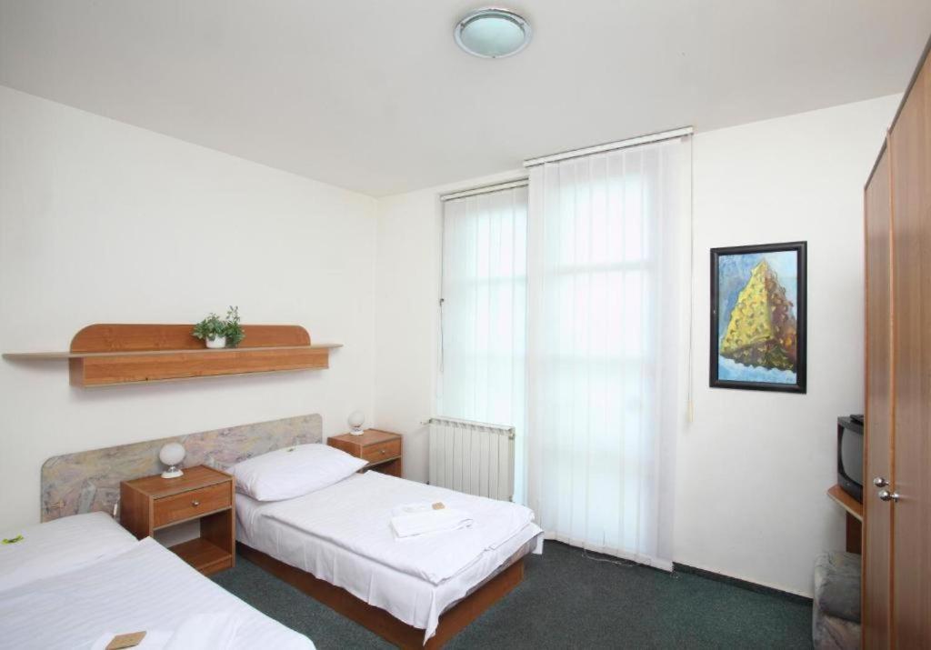 Hotel Rottal Отроковице Экстерьер фото